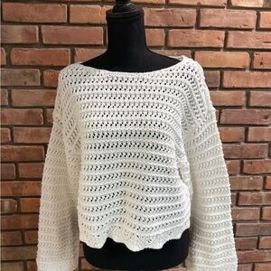 NWT - Women's American Eagle White Knit Sweater Size Medium